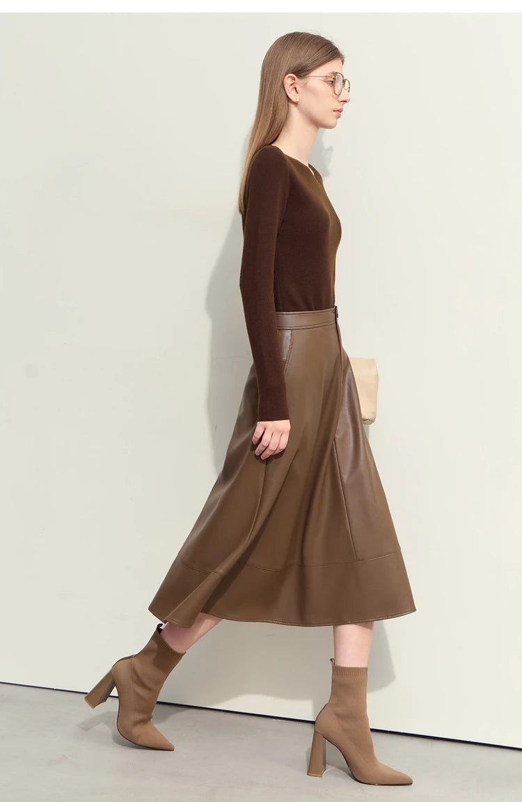 Damen-Pullover mit langem Ärmel und diagonaler V-Ausschnitt-Form in Dunkelbraun