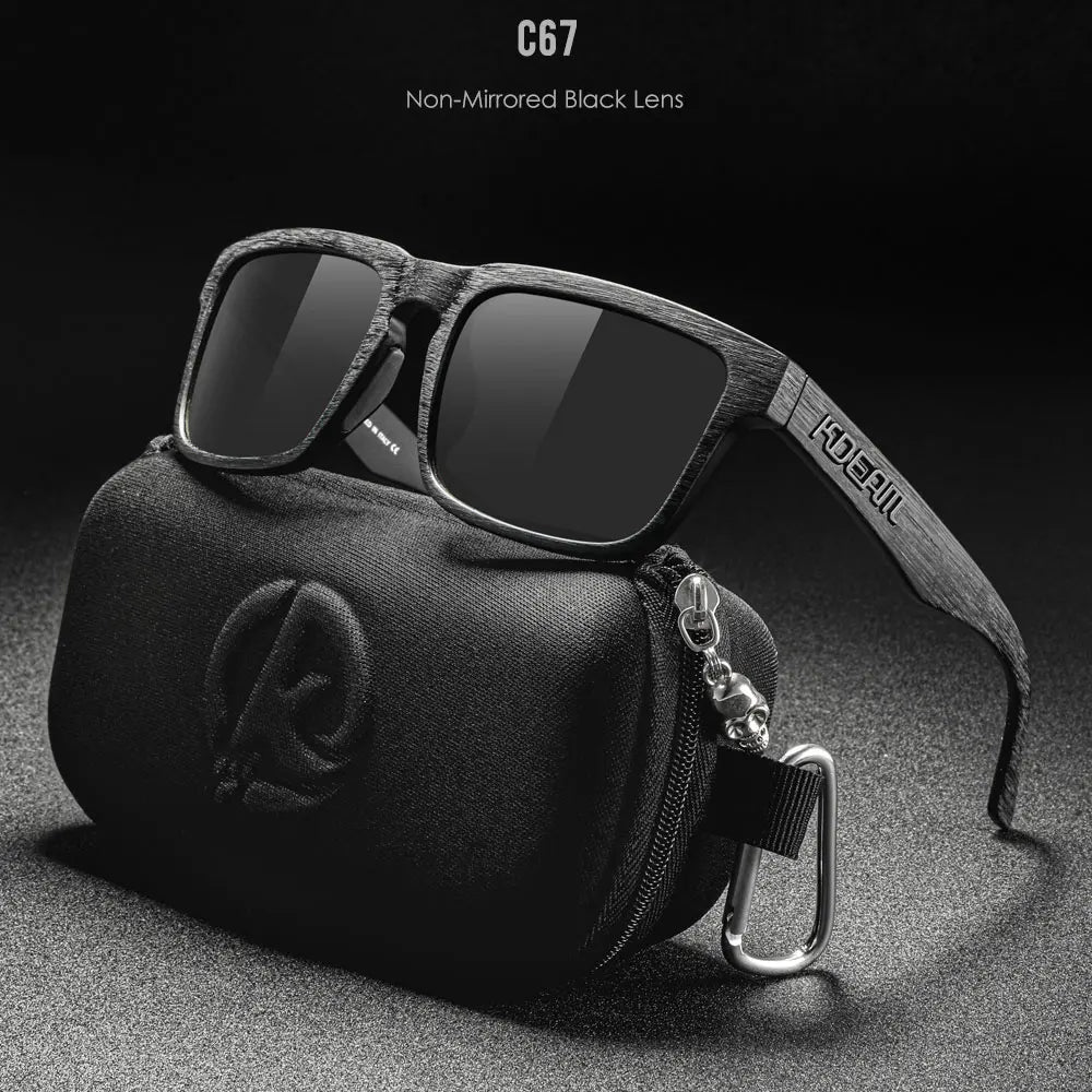 Sonnenbrille mit schwarzen Linsen, dunklem Rahmen und schwarzem Etui mit Reißverschluss