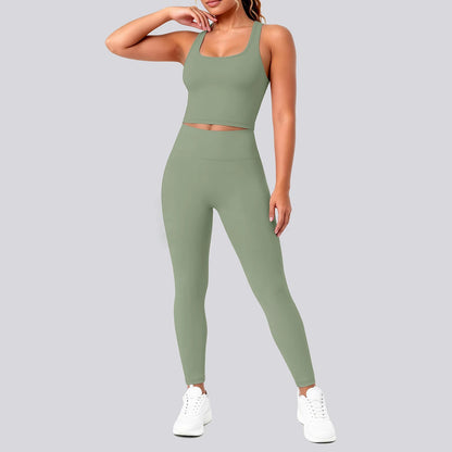 Nahtfreies Yoga-Set mit Sport-BH und Leggings in Olivgrün, seitliche Pose