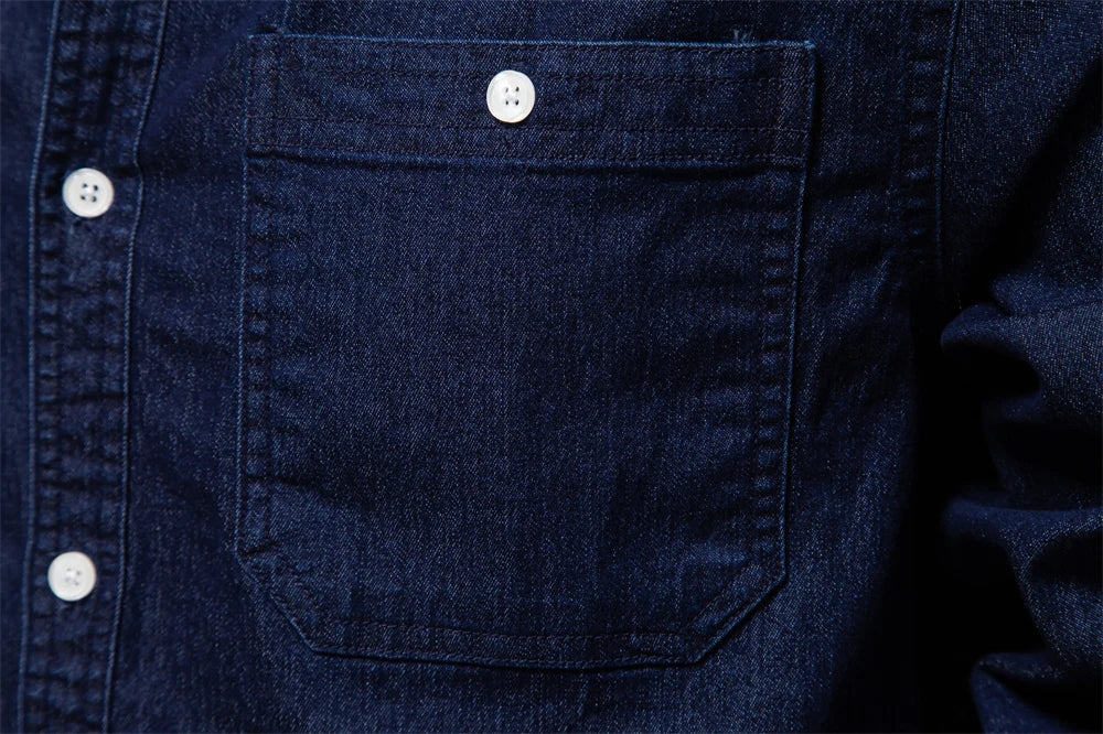 Herren Denim Hemd aus Baumwolle mit elastischem Design und doppelten Taschen