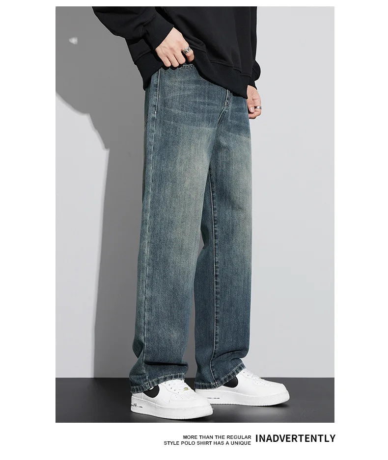 Lässiger Herren-Sommeranzug mit Poloshirt und kurzen Ärmeln – ideal für Sport und Freizeit