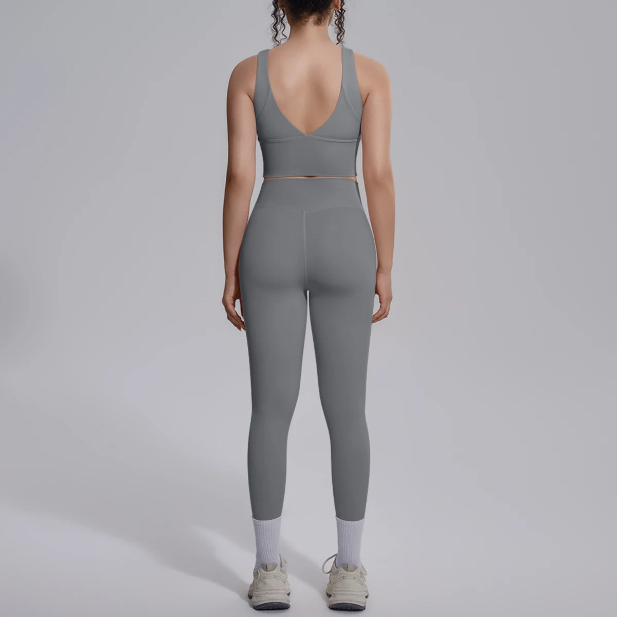 Damen-Yoga-Set, grau, Rückansicht: Top mit V-Ausschnitt und Leggings