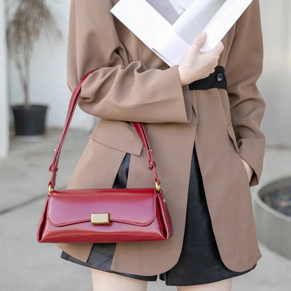 Leder Weinrot-Schultertasche | Goldene Hardware