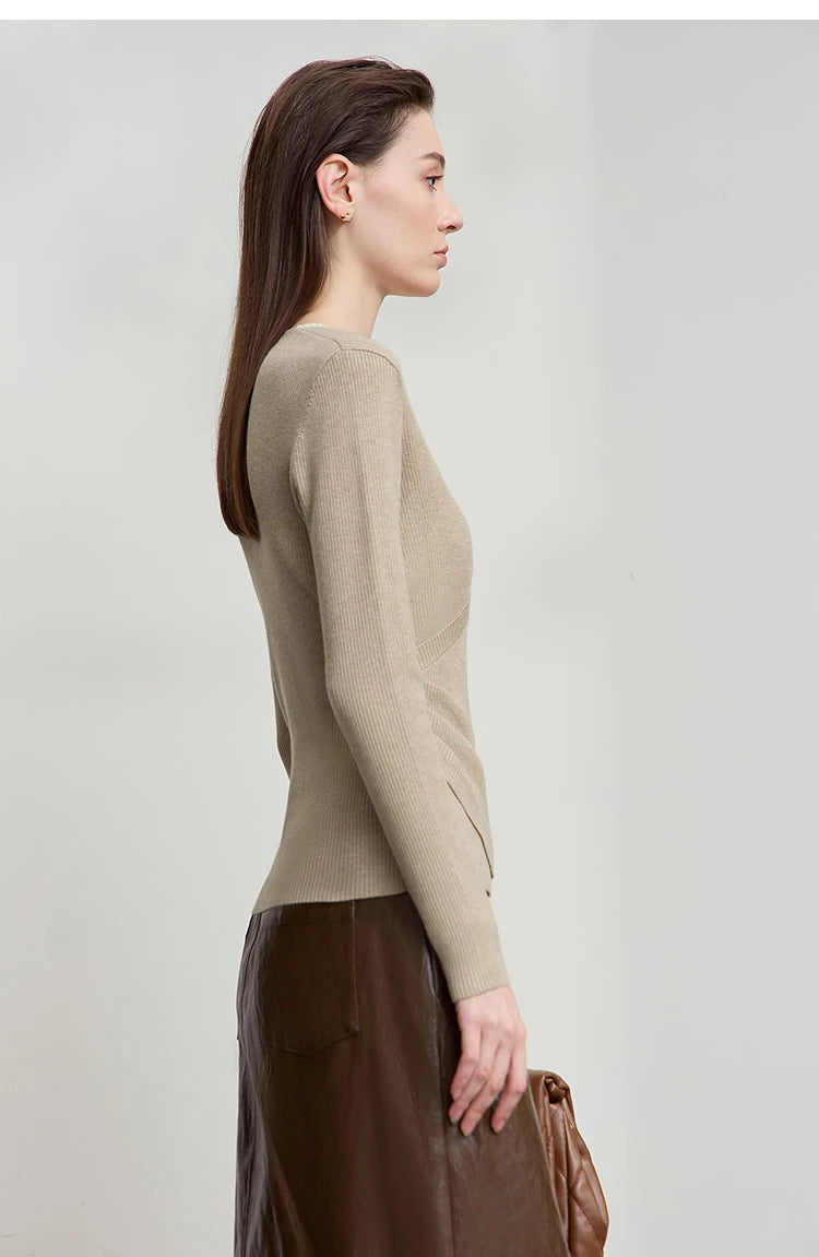 Damenpullover mit V-Ausschnitt, langarm, beige melierter Strick seitlich