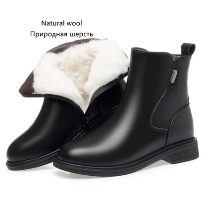 Schwarze Stiefelette mit Naturwoll-Futter und seitlichem Reißverschluss