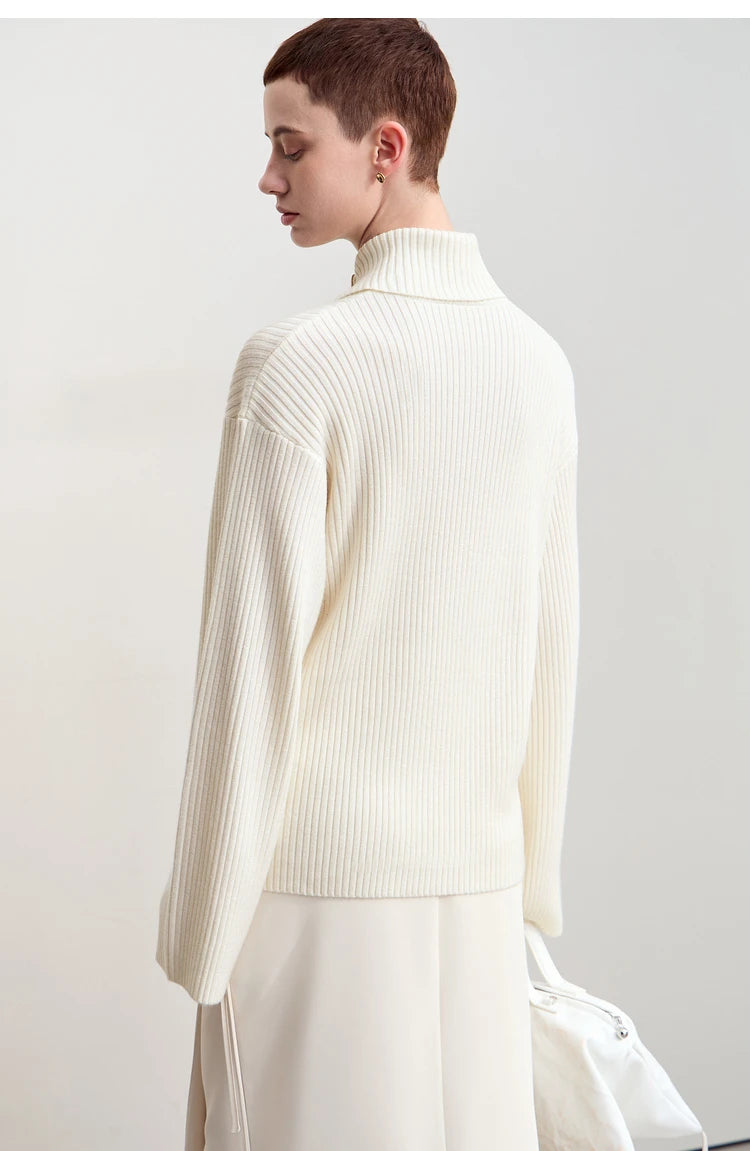Damen-Strickpullover cremefarben, Rippenstrick mit geradem Schnitt, Stehkragen, Knopf vorn