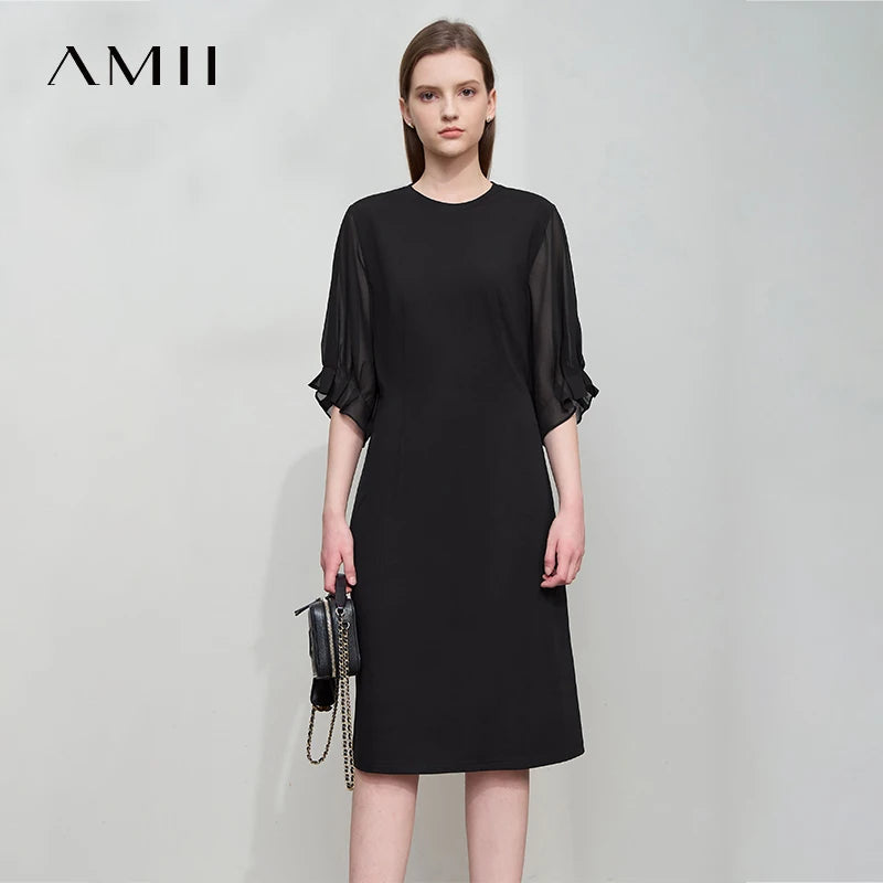Chiffon-Kleid, schwarz, Vorderansicht, geraffte Fledermausärmel, knielang