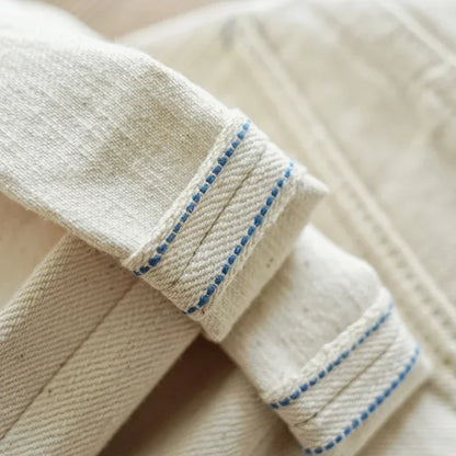 Herren Jeans aus Selvedge Denim mit hohem Bund und regulärer Passform