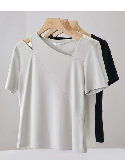 Damen T-Shirts im Minimalismus-Stil mit asymmetrischem V-Ausschnitt und kurzen Ärmeln