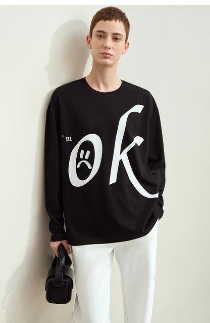 Damen T-Shirt im minimalistischen Stil mit Rundhalsausschnitt und Druckdesign