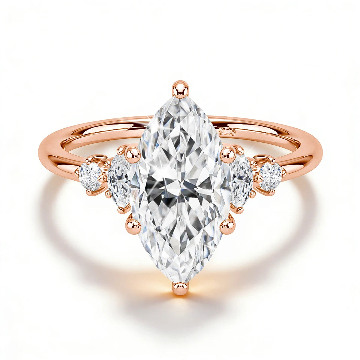 Damen-Verlobungsring aus Silber 925 mit fünf Moissanite im Marquise-Schliff, 18k Goldplattiert