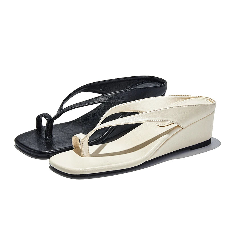2025, neue Damen-Flip-Flops mit dicken Sohlen, Flip-Flops für den Strand, Hausschuhe für Damen, große Sommer-Keilabsätze, weibliche High Heels