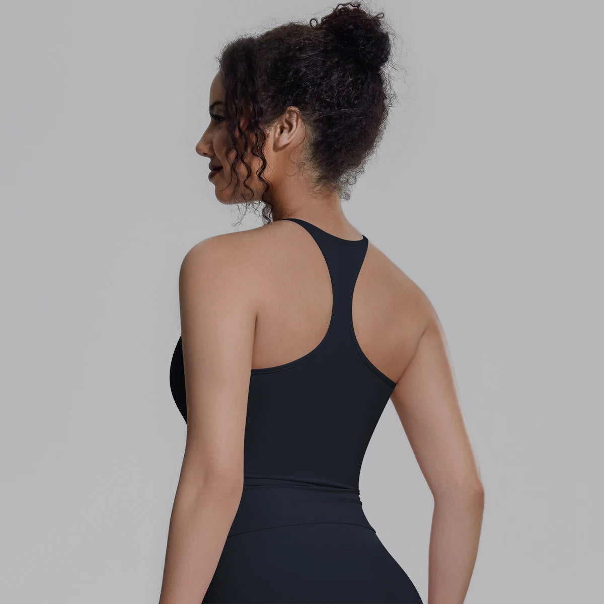 Damen-Sportweste mit Racerback, schwarz, mit Brustpolster, Rückansicht