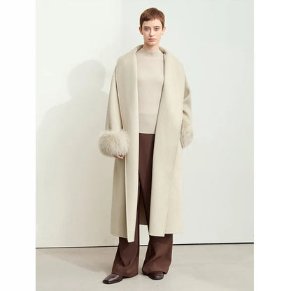 Damen Langer Mantel aus Wolle mit abnehmbaren Fuchspelzmanschetten und Taschen