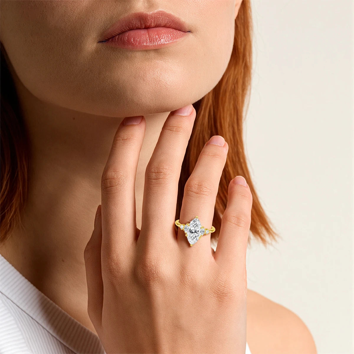 Damen-Verlobungsring aus Silber 925 mit fünf Moissanite im Marquise-Schliff, 18k Goldplattiert