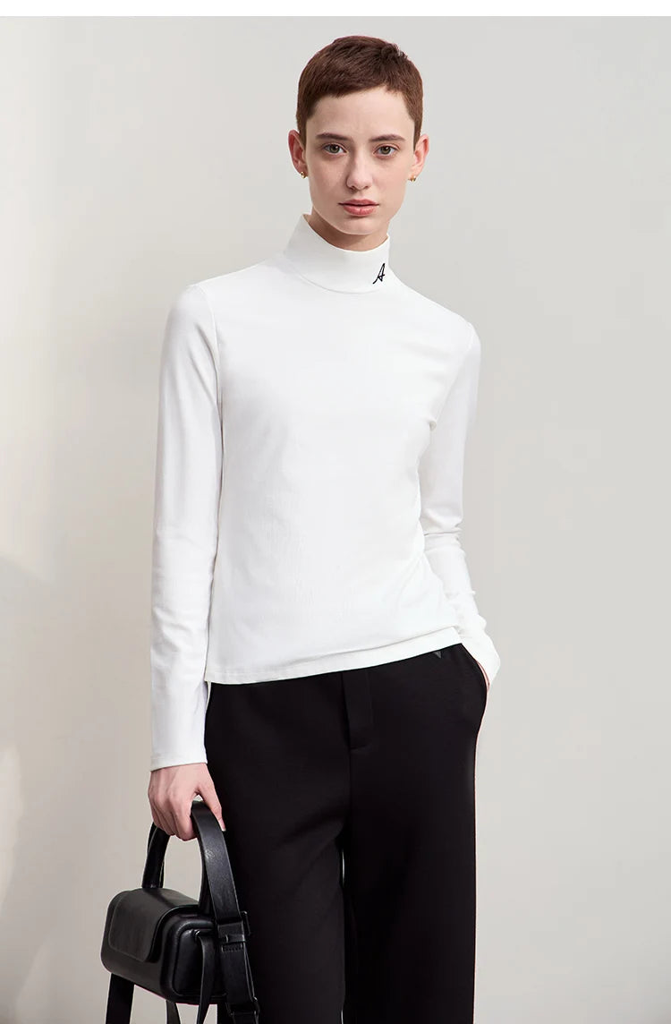 Damen Rollkragen-T-Shirt aus besticktem Fleece für warme Wintertage