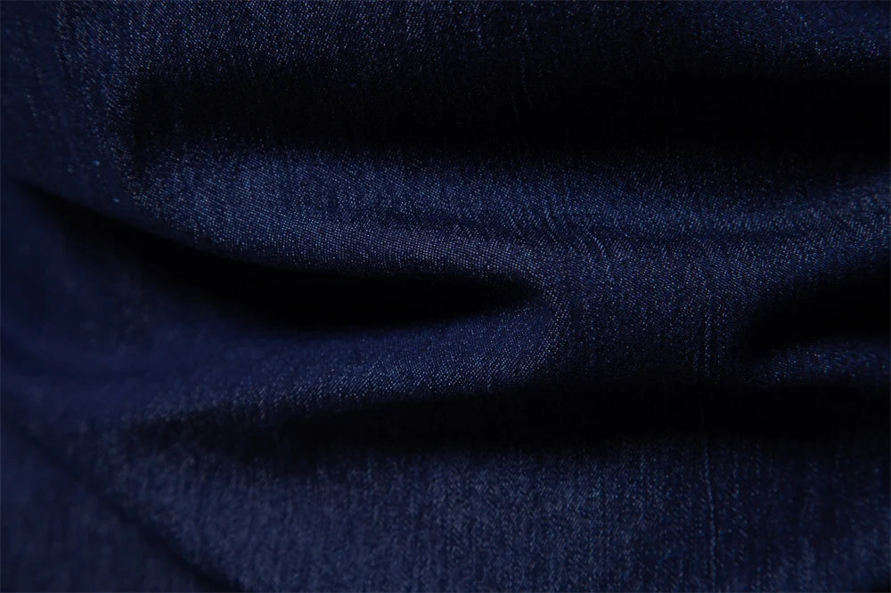 Herren Denim Hemd aus Baumwolle mit elastischem Design und doppelten Taschen