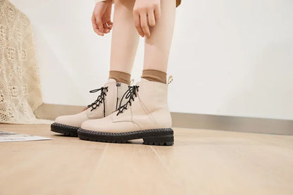 Damen-Stiefeletten aus Leder, hellbeige, mit Schnürsenkeln und profilierter Laufsohle