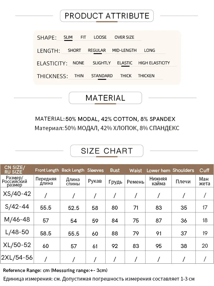 Damen T-Shirts im Minimalismus-Stil mit Mock-Neck und Stickerei aus Baumwolle
