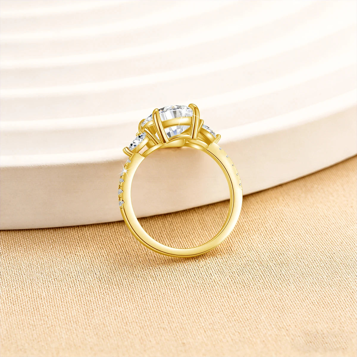 Damen-Verlobungsring Moissanit Oval 4,5 Karat Aus Sterling-Silber Verlobungs- und Alltagsschmuck
