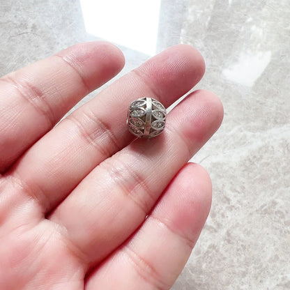 Damen-Charm-Anhänger Perlen Blätter romantisch Karma aus Sterlingsilber