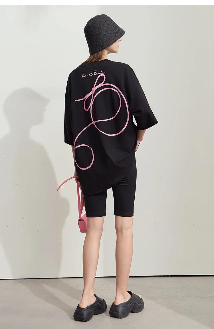 Damen T-Shirt aus ultraloch Stretch-Baumwolle mit Buchstaben-Bowknot-Aufdruck