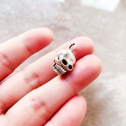 Damen-Anhänger Totenkopf Punk Rebel Street aus Sterlingsilber