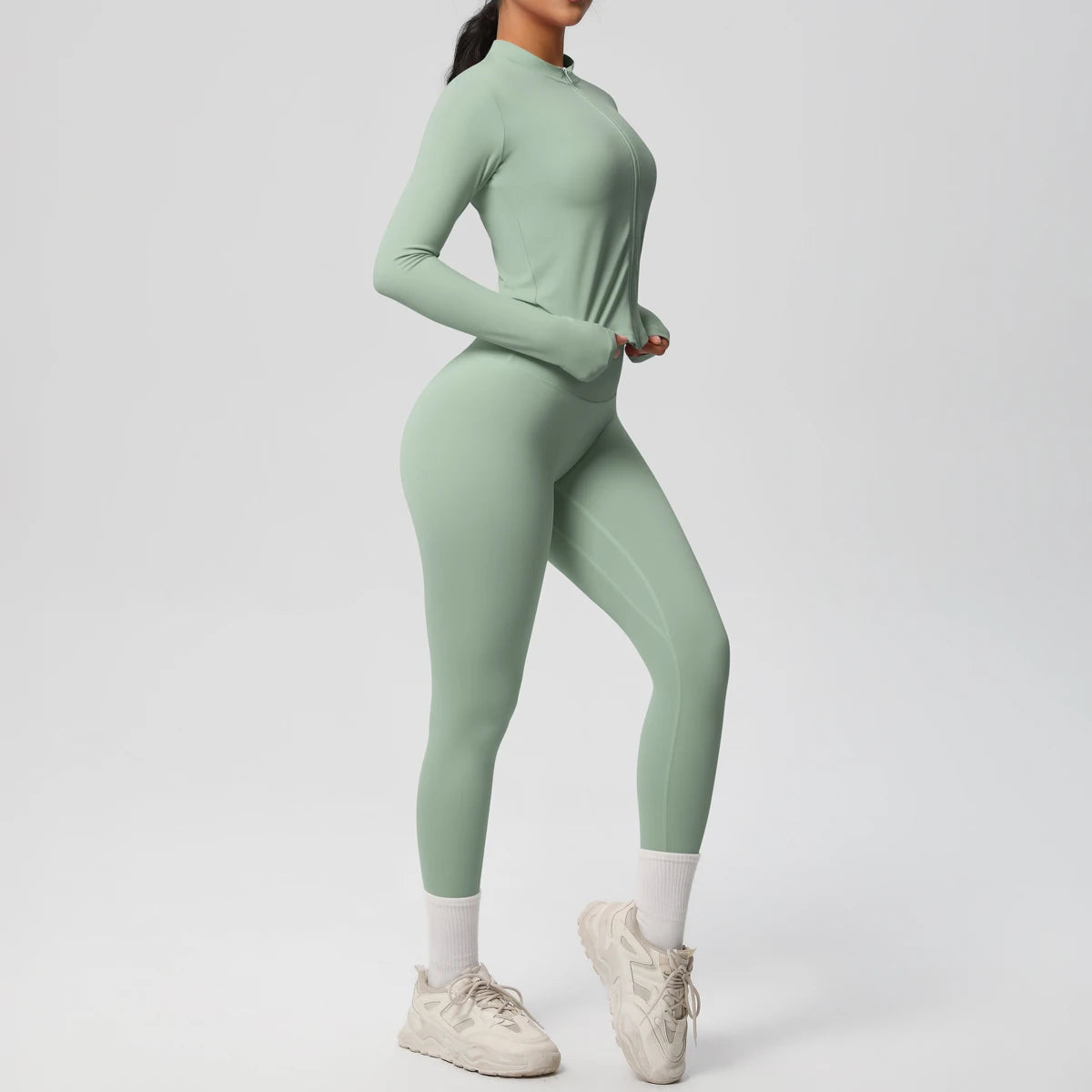Damen Yoga-Set 2-teilig, mintgrün, Slim-Fit Langarmshirt und eng anliegende Leggings