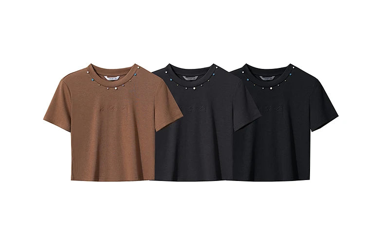 Damen Kurzarm T-Shirt im minimalistischen Design für den Sommer 2025