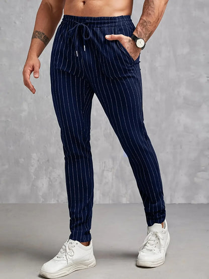 Neue Herren-Freizeithose mit gestreiften Taschen für Frühling und Sommer