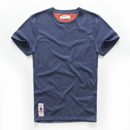Männer T-Shirt aus Baumwolle im klassischen O-Ansatz mit hochwertiger Verarbeitung