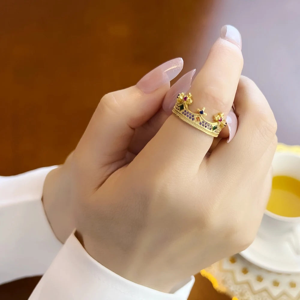 Damen-Ring Königin Krone golden majestätisch aus Sterlingsilber