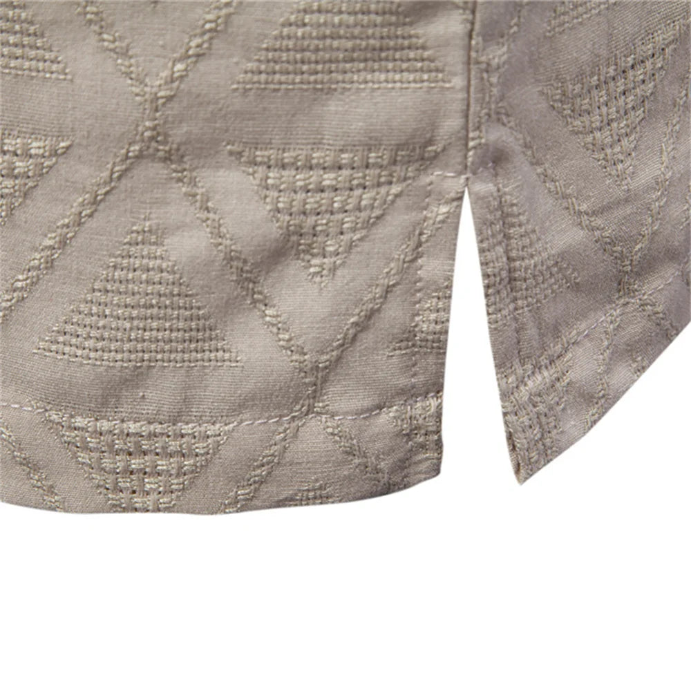 Herren Kurzarmhemd aus 100 Prozent Baumwoll-Jacquard mit lässigem Umlegekragen
