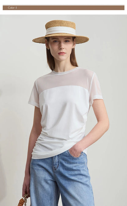 Damen T-Shirt im minimalistischen Sommerstil mit Rundhalsausschnitt und figurformendem Schnitt