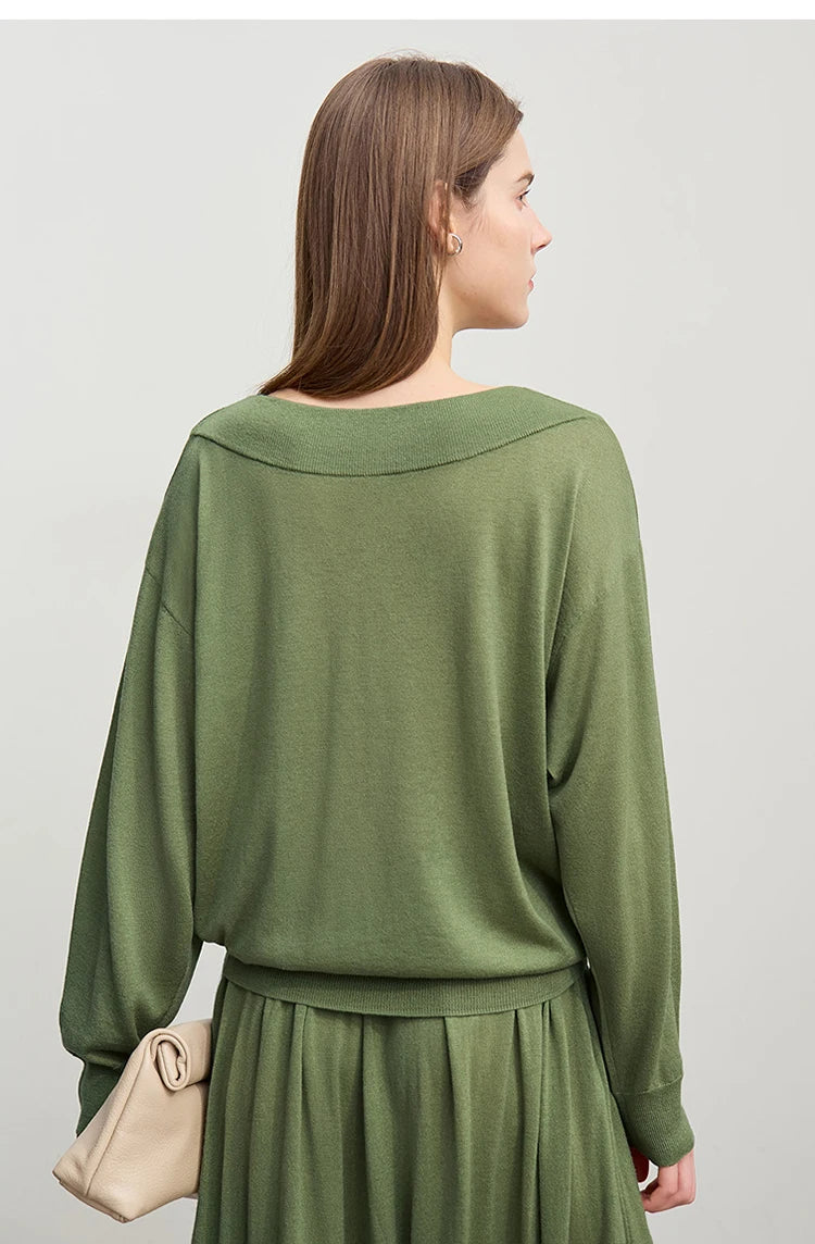 Damen-Wollpullover in Olivgrün, weite Ärmel, mit passendem Rock im Look