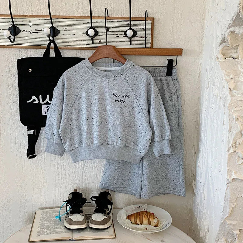 Kinder Hoodie Set mit Punkten und breiten Hosen im koreanischen Stil