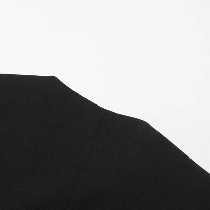 Zweiteiliges Damen-Set mit Reverskragen, langärmligem Patchwork-Blazer und hoch taillierter Hose – lässig und stilvoll