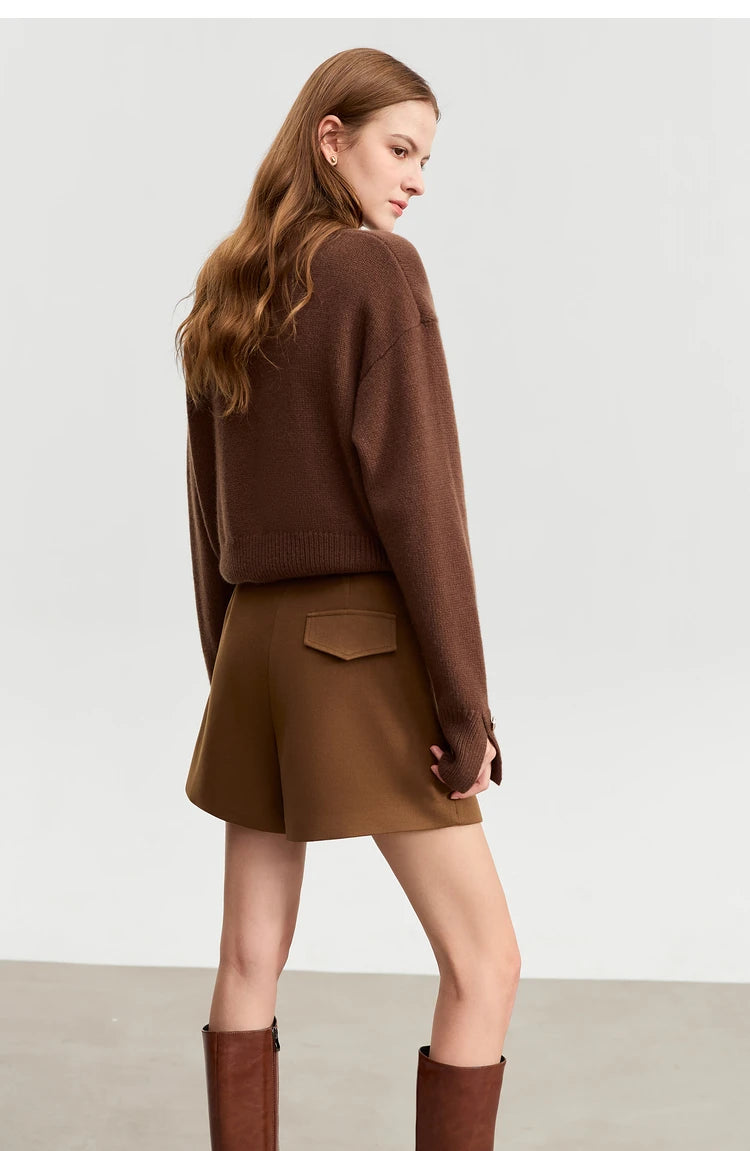 Damen Shorts im minimalistischen Stil mit Gürtel und solider Vintage-Optik