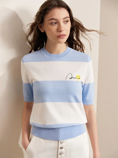 Damen Sommer-T-Shirt im Minimalismus-Stil mit gestreiftem Lächeln-Gesicht