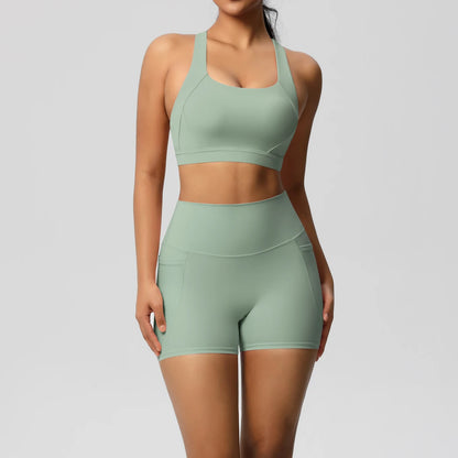 Damen Yoga-Set mit Sport-Bustier und Shorts, hellgrün