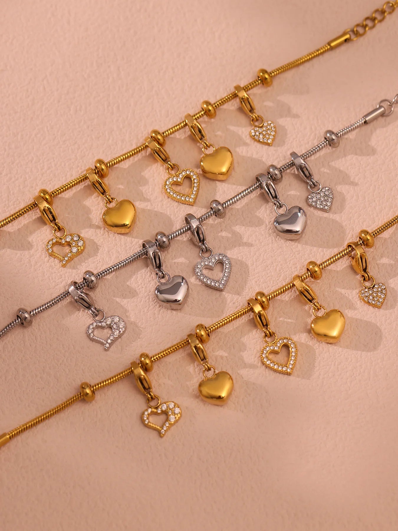 Damen-Charm-Armband mit Herz-Zirkonia