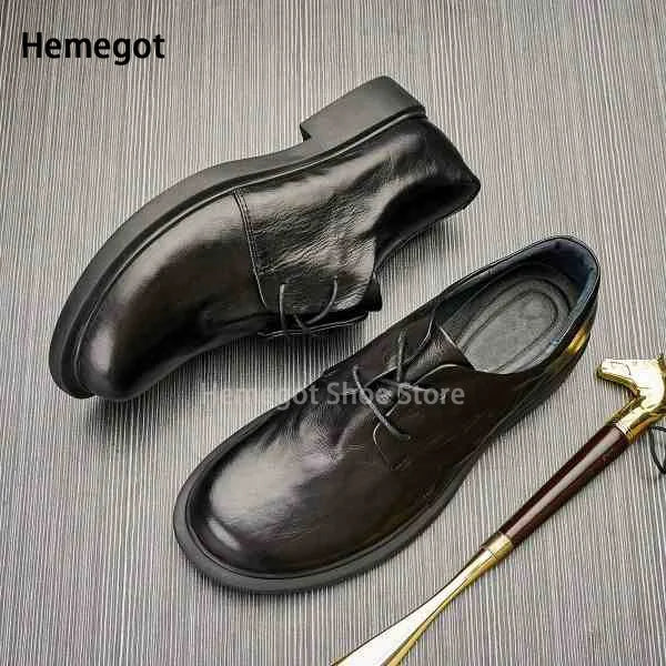 Herren-Board-Sneaker, dunkelbraunes Leder, Schnürung, gepolsterter Einstieg, seitlich