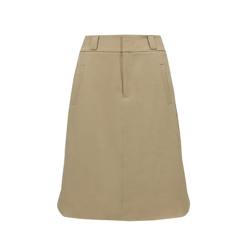Khaki A-Linienrock im Vorderansicht, mit Seitenschlitz und Abnähern