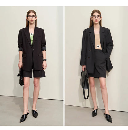 Damen Shorts im minimalistischem Stil mit Taschen für lässige Basics