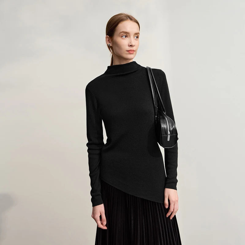 Damenpullover mit Halb-Rollkragen, asymmetrischer Silhouette, langarm, schwarz