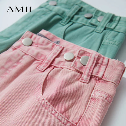 Damenjeans im minimalistischen Retro-Stil mit geradem Bein aus Baumwolle