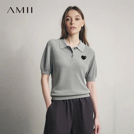 Damen-Strickpullover mit Polokragen, Knopfleiste und kleinem Herzapplikation vorne, grau