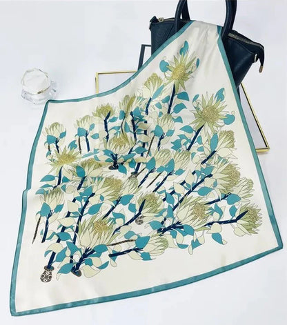 Damen Seidenschal 53cm quadratisch floral Halstuch Bandana Haarband hochwertig
