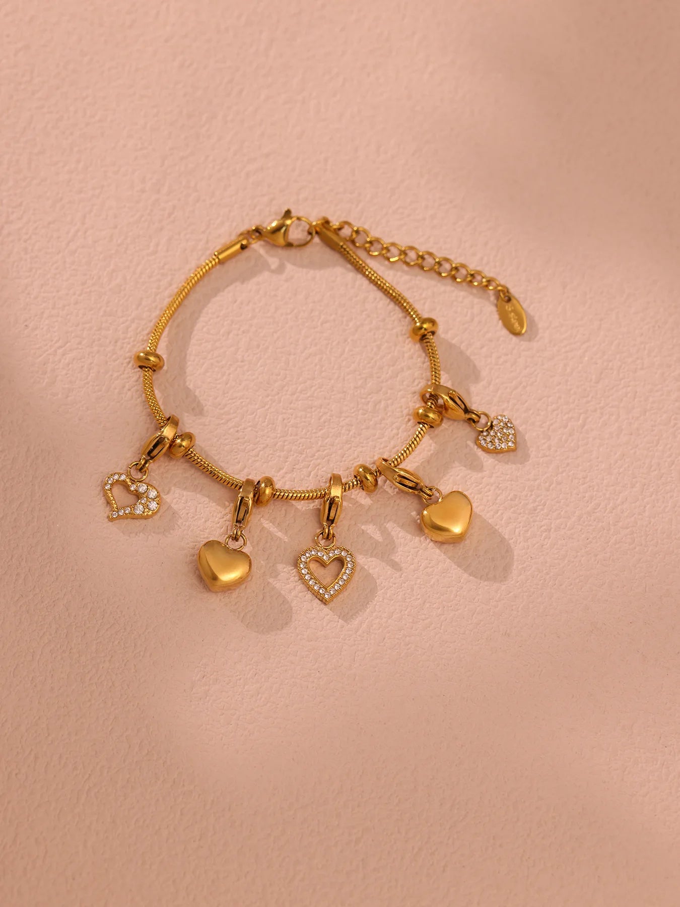 Damen-Charm-Armband mit Herz-Zirkonia