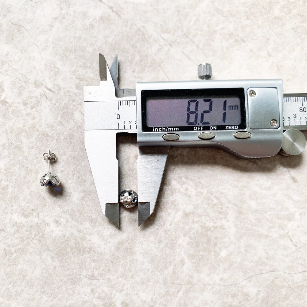 Damen-Ohrstecker Lotus dunkelblau glamourös aus Sterlingsilber